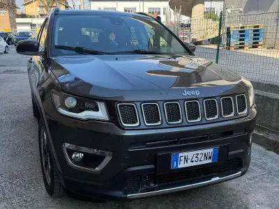 Usata Jeep Compass Limited 120 CV (88 kW) 2018 Grigio SUV