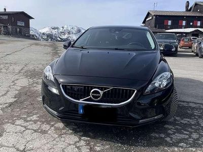 Gebraucht Volvo V40 120 PS (88 kW) 2018 Schwarz Kombi