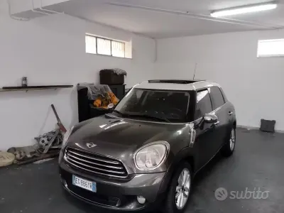 Usata Mini Countryman 111 CV (81 kW) 2011 SUV