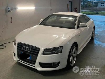 Usata Audi A5 S-Line 2010 Bianco Coupé