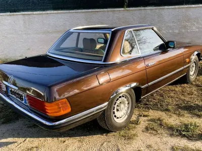 Käytetty Mercedes SL280 185 HP (136 kW) 1983 Ruskea Avoauto