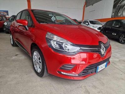 Usata Renault Clio IV 90 CV (66 kW) 2018 Rosso Berlina