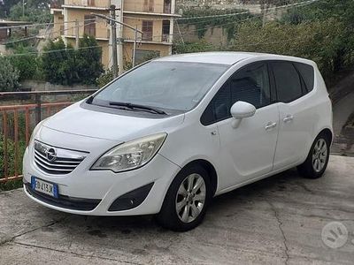 Usata Opel Meriva 95 CV (69 kW) 2008 Bianco Monovolume