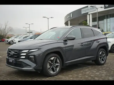 Usata Hyundai Tucson 136 CV (100 kW) 2024 Grigio scuro metalizzato SUV