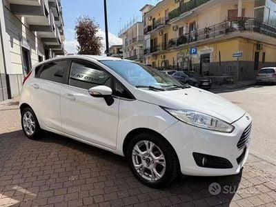 Gebraucht Ford Fiesta Titanium 97 PS (71 kW) 2018 Schwarz Kleinwagen