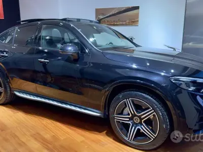 Usata Mercedes GLC300de AMG Line Premium Plus 197 CV (144 kW) 2023 Nero Coupé