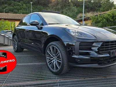 Usado Porsche Macan 245 CV (180 kW) 2020 Negro SUV