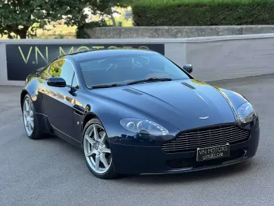 Usata Aston Martin Vantage 385 CV (283 kW) 2007 Midnight blue Coupé