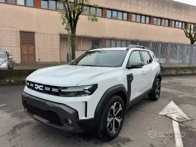 Nuova Dacia Duster Journey 101 CV (74 kW) 2026 Bianco SUV