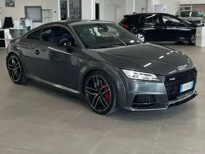 Usata Audi TT Ambiente 230 CV (169 kW) 2015 Grigio Coupé