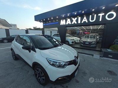 Occasion Renault Captur 90 ch (66 kW) 2016 Beige SUV