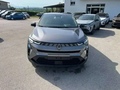 Nuova Renault Symbioz Evolution 120 CV (88 kW) 2026 Grigio scuro SUV