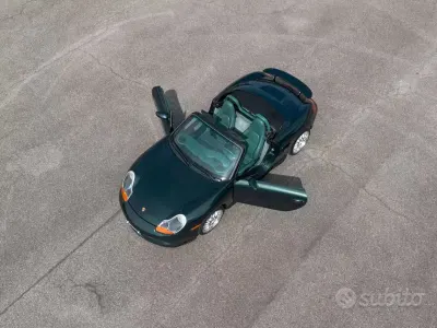 Usata Porsche Boxster 252 CV (185 kW) 2002 Verde Cabrio