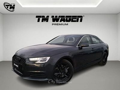Usata Audi A4 Business 150 CV (110 kW) 2017 Grigio Berlina