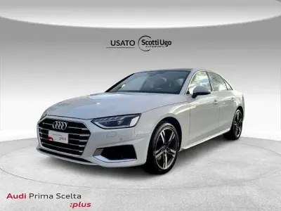 Usata Audi A4 Ambiente 163 CV (119 kW) 2023 Bianco ghiaccio metallizzato Berlina
