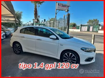 Usado Fiat Tipo Lounge 120 CV (88 kW) 2018 Blanco Berlina