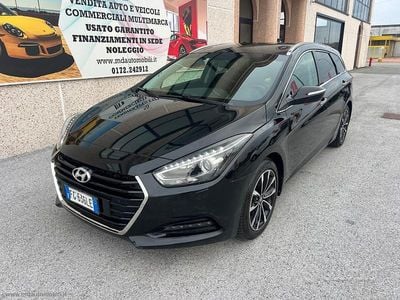 Usata Hyundai i40 Style 141 CV (103 kW) 2016 Nero Station wagon