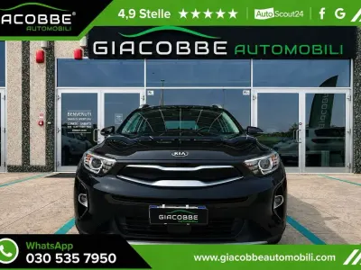 Usata Kia Stonic Style 82 CV (60 kW) 2021 Nero SUV