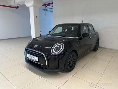 Usata Mini Cooper Classic 136 CV (100 kW) 2022 Nero Utilitaria