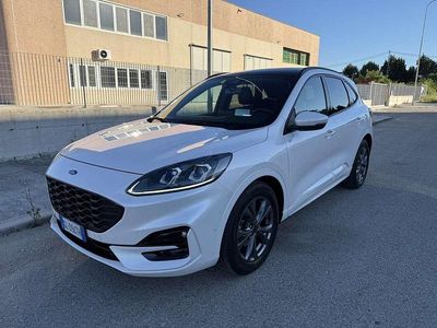 Usata Ford Kuga ST-Line X 120 CV (88 kW) 2022 SUV