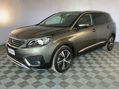 Usata Peugeot 5008 Allure 131 CV (96 kW) 2019 Grigio SUV