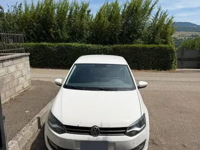 Usata VW Polo Comfortline 75 CV (55 kW) 2011 Bianco Utilitaria