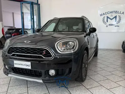 Usata Mini Cooper S Countryman 190 CV (139 kW) 2017 Grigio scuro SUV