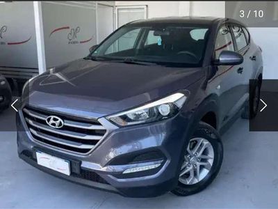 Usata Hyundai Tucson Xpossible 116 CV (85 kW) 2016 Grigio SUV