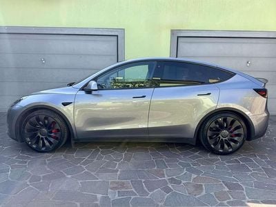Usata Tesla Model Y Performance 155 kW (211 CV) 2023 SUV