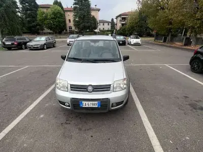 Usata Fiat Panda Climbing 60 CV (44 kW) 2009 Grigio Utilitaria