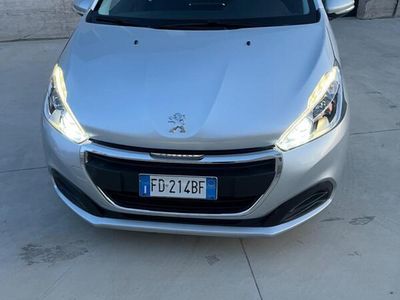 usata Peugeot 208 BlueHDi Full led touch