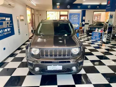 Usata Jeep Renegade 120 CV (88 kW) 2019 Grigio SUV