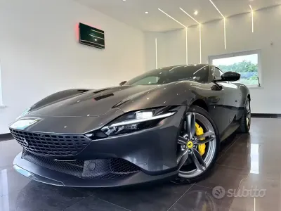 Usata Ferrari Roma 620 CV (456 kW) 2023 Grigio Coupé