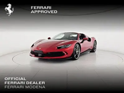 Usata Ferrari 296 663 CV (487 kW) 2025 Rosso Cabrio