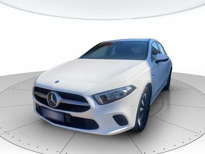 Usata Mercedes A250 Business 160 CV (117 kW) 2020 Bianco Berlina