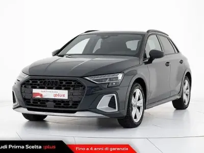 Usata Audi A3 Business 150 CV (110 kW) 2024 Grigio manhattan metallizzato SUV