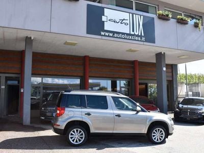 Usata Skoda Yeti Active 110 CV (80 kW) 2014 Grigio SUV