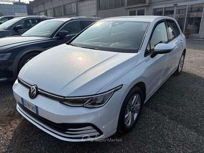 Usata VW Golf VIII Life 110 CV (80 kW) 2022 Bianco Berlina