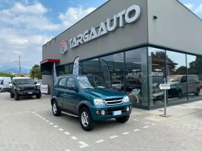 Usata Daihatsu Terios 85 CV (62 kW) 2001 Nero SUV