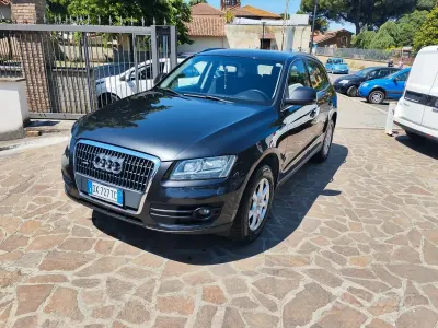 Usata Audi Q5 170 CV (125 kW) 2009 Grigio scuro met. SUV