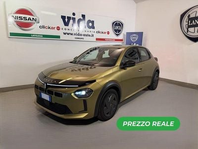 Usata Lancia Ypsilon 101 CV (74 kW) 2024 Oro Utilitaria