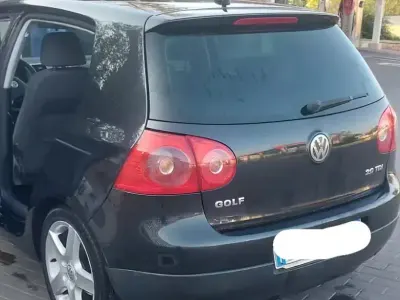 Usata VW Golf V 140 CV (102 kW) 2007 Nero Utilitaria