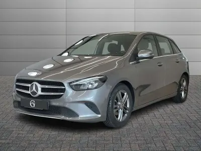 Usata Mercedes B180 136 CV (100 kW) 2020 Grigio antracite met Monovolume