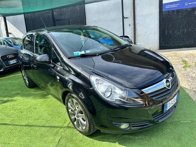 usata Opel Corsa 1.2 BENZ NEOPATENTATI 50000KM-2010