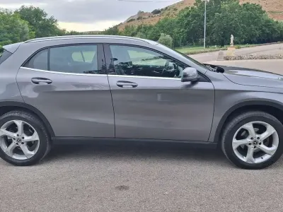 Usata Mercedes GLA200 Business 150 CV (110 kW) 2018 SUV