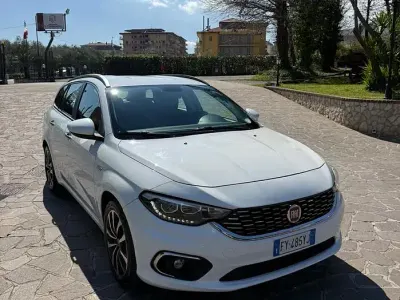 Usata Fiat Tipo Lounge 120 CV (88 kW) 2019 Bianco Station wagon