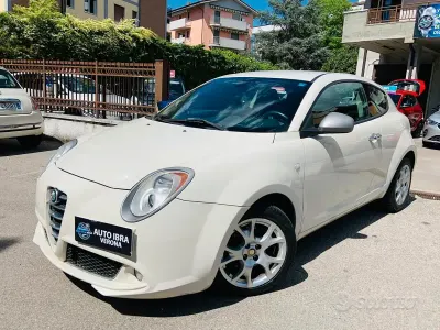 Usado Alfa Romeo MiTo Progression 95 CV (69 kW) 2011 Blanco Utilitario