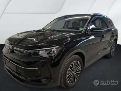 Usata VW Tiguan Life 131 CV (96 kW) 2025 Nero SUV