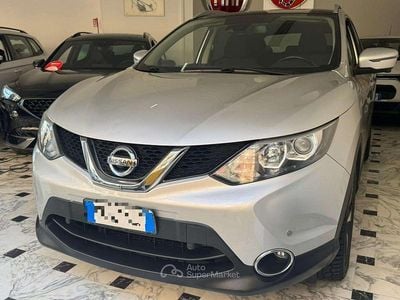 Usata Nissan Qashqai Tekna 110 CV (80 kW) 2016 Argento SUV