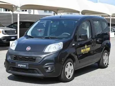 Usata Fiat Qubo Lounge 80 CV (58 kW) 2019 Nero Monovolume